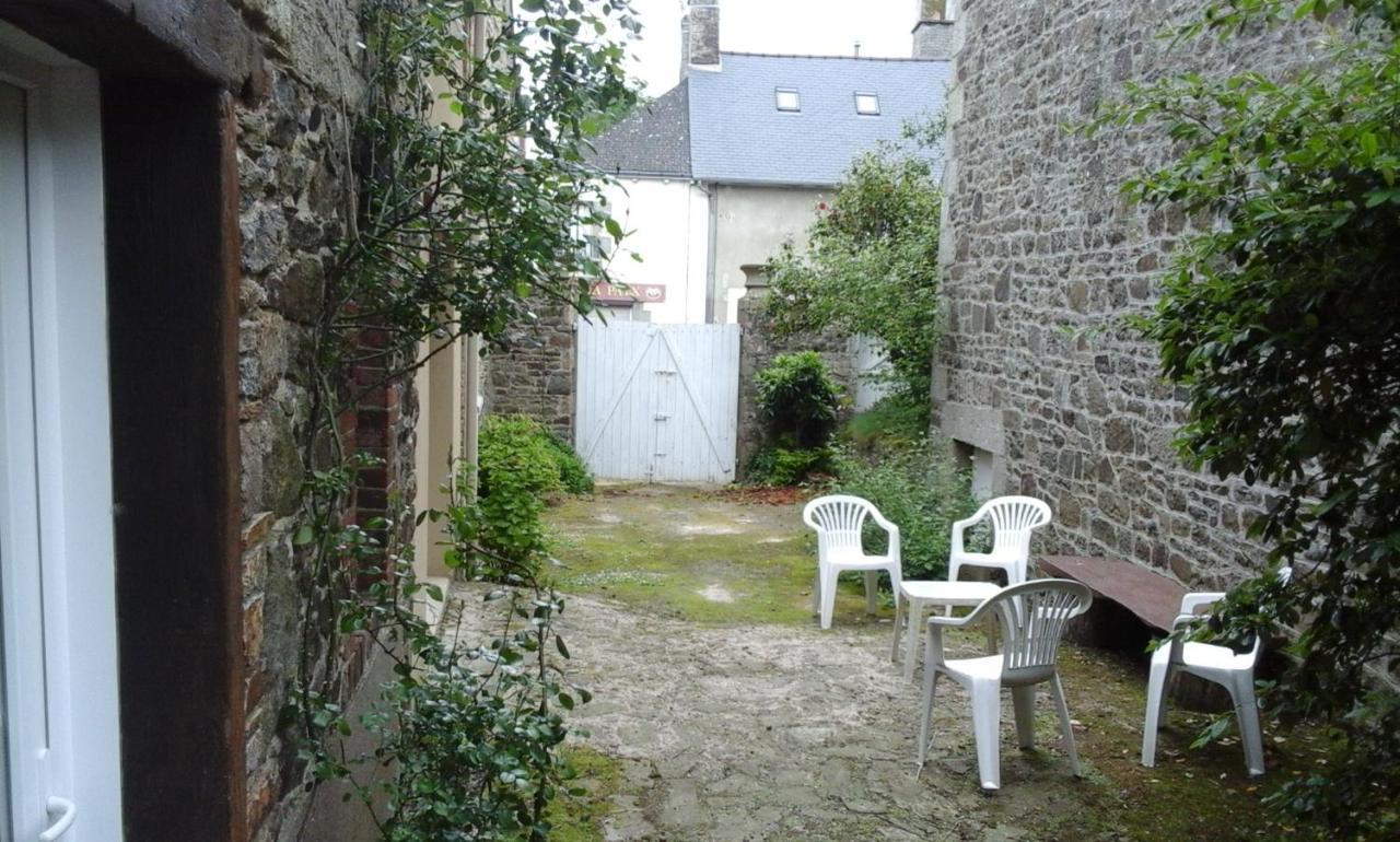 La Petite Maison D'Évran Zewnętrze zdjęcie